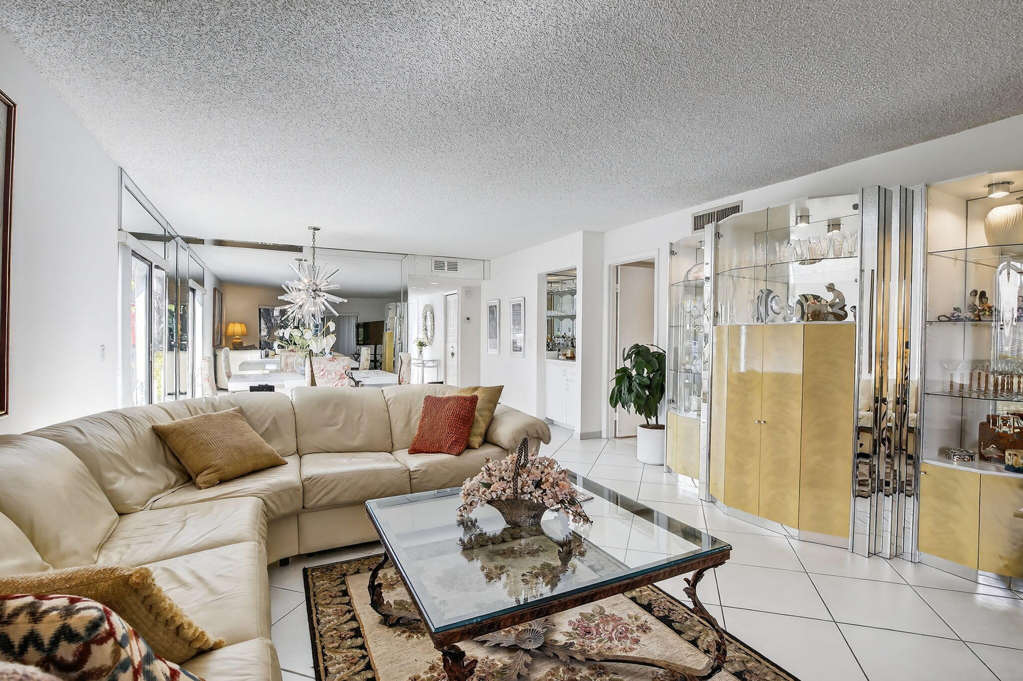 380 Racquet Club Road, Unit 106 Weston, FL 33326 - Photo 23 of 40 14-web-or-mls-_A7A6053