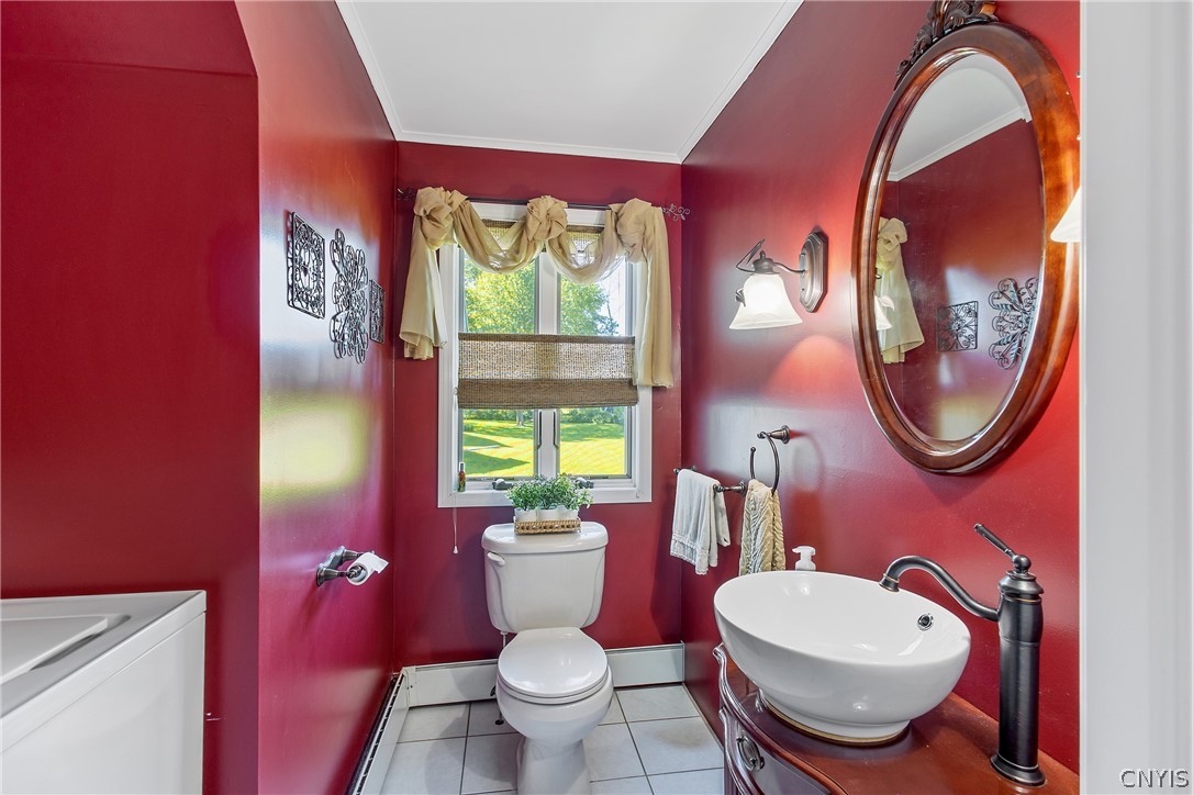 6176 Lakeshore Road Cicero, NY 13039 - Photo 24 of 50 1/2 Bath/Laundry