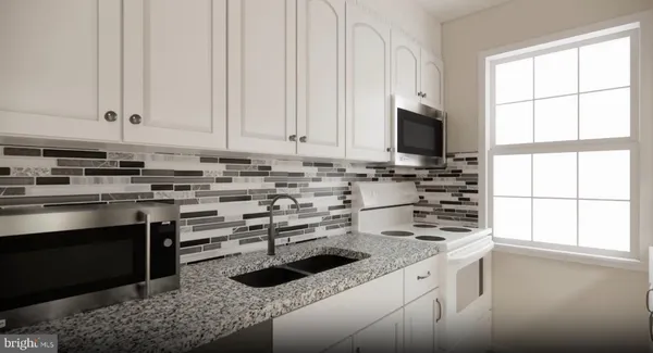 $2,300 | 2213 Washington Avenue, Unit 101, Silver Spring, MD 20910
