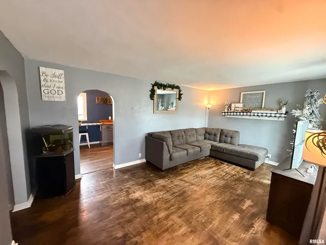 $179,900 | 3230 North College Avenue, Quincy, IL 62301