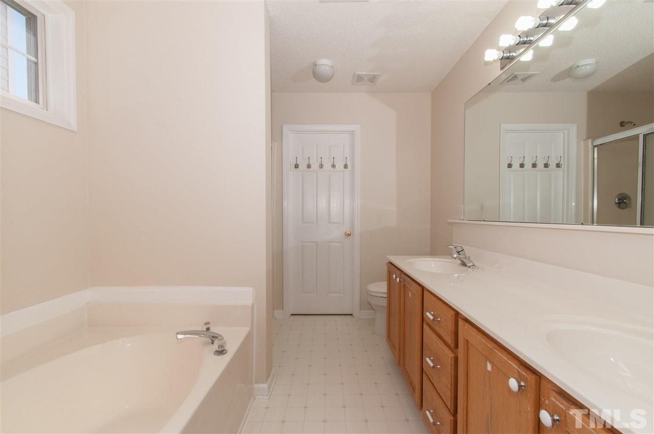 4008 Mantua Way Raleigh, NC 27604 - Photo 13 of 25