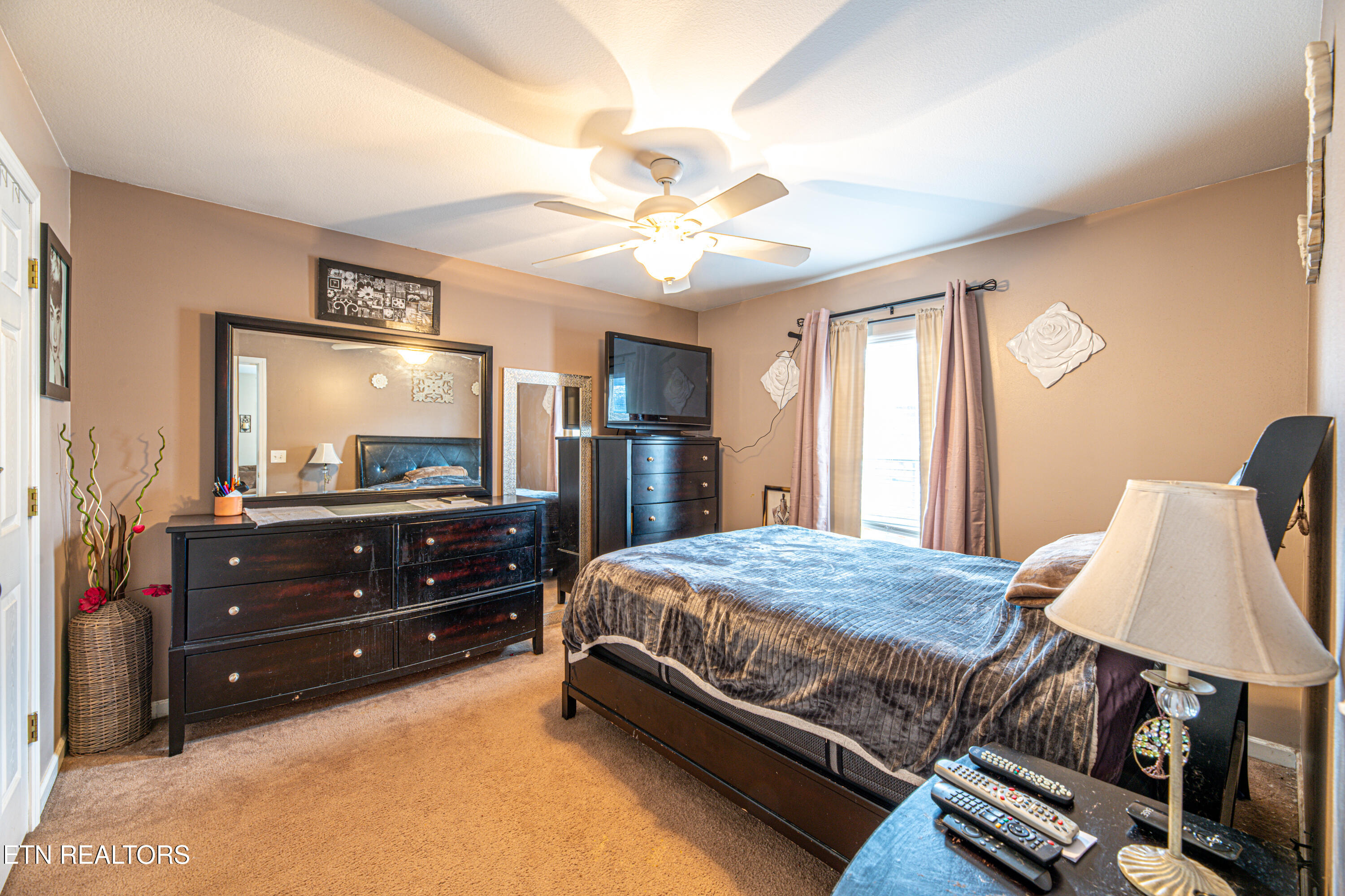 705 South Everett High Road Maryville, TN 37804 - Photo 4 of 18 705 S Everett High Rd-4