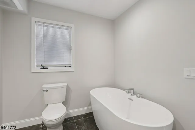 $375,000 | 12 Troon Terrace, Annandale, NJ 08801