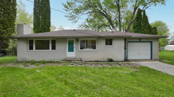 $194,900 | 50 North Orlo Road, Midland, MI 48640