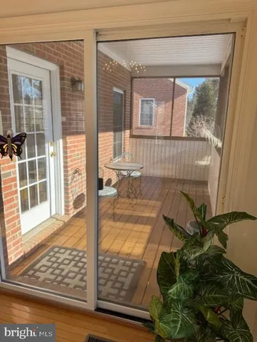 $785,000 | 158 North View Circle, Warrenton, VA 20186