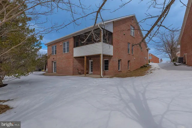 $785,000 | 158 North View Circle, Warrenton, VA 20186