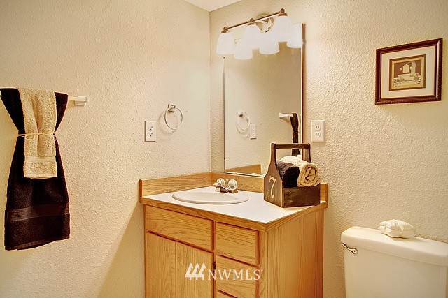 17027 158th Place Southeast Renton, WA 98058 - Photo 14 of 17 Gallery Image 14