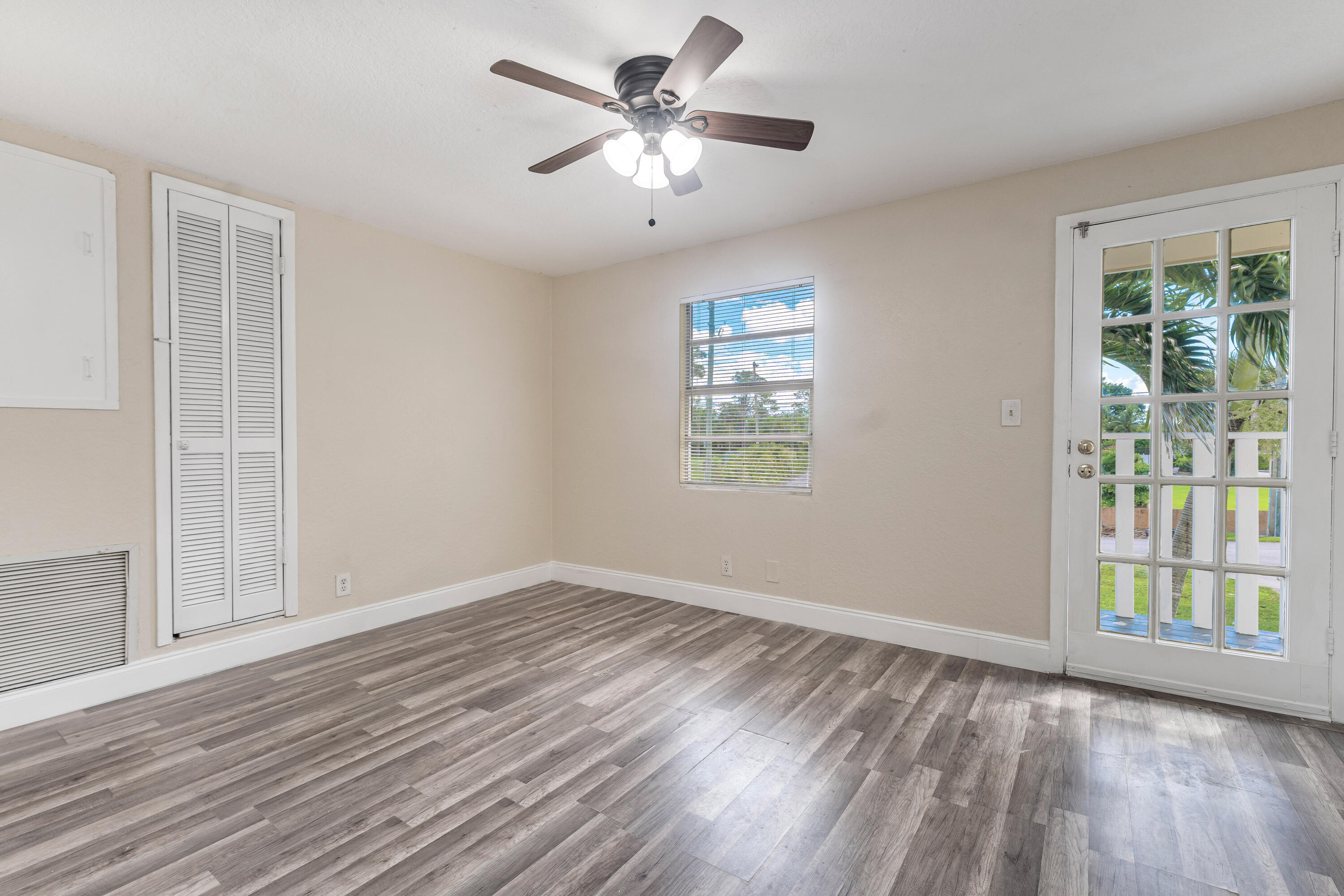 775 Chase Road West Palm Beach, FL 33415 - Photo 38 of 86 37