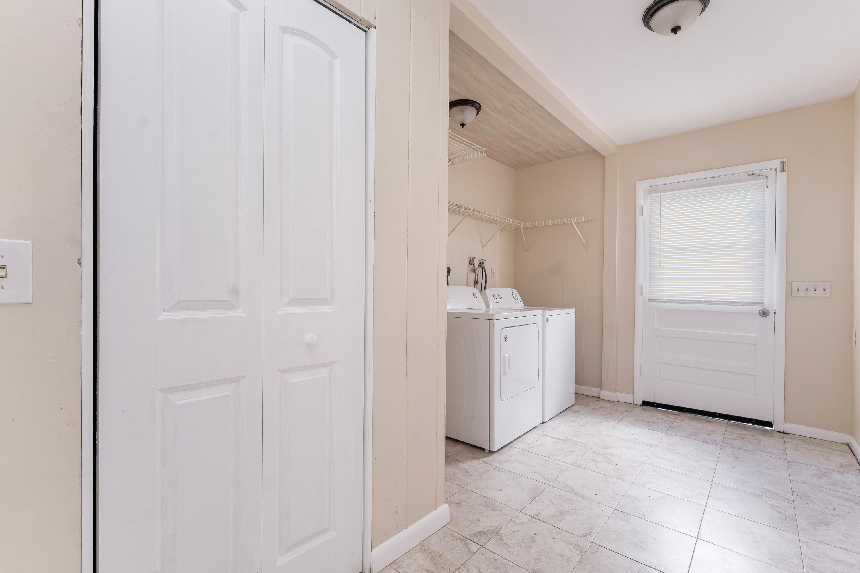 775 Chase Road West Palm Beach, FL 33415 - Photo 51 of 86 50