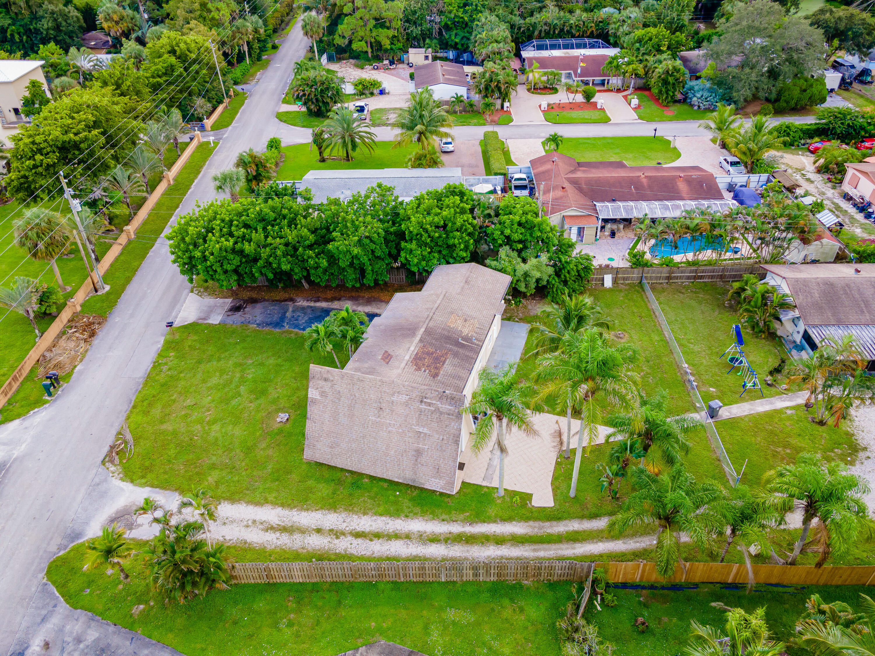 775 Chase Road West Palm Beach, FL 33415 - Photo 57 of 86 03