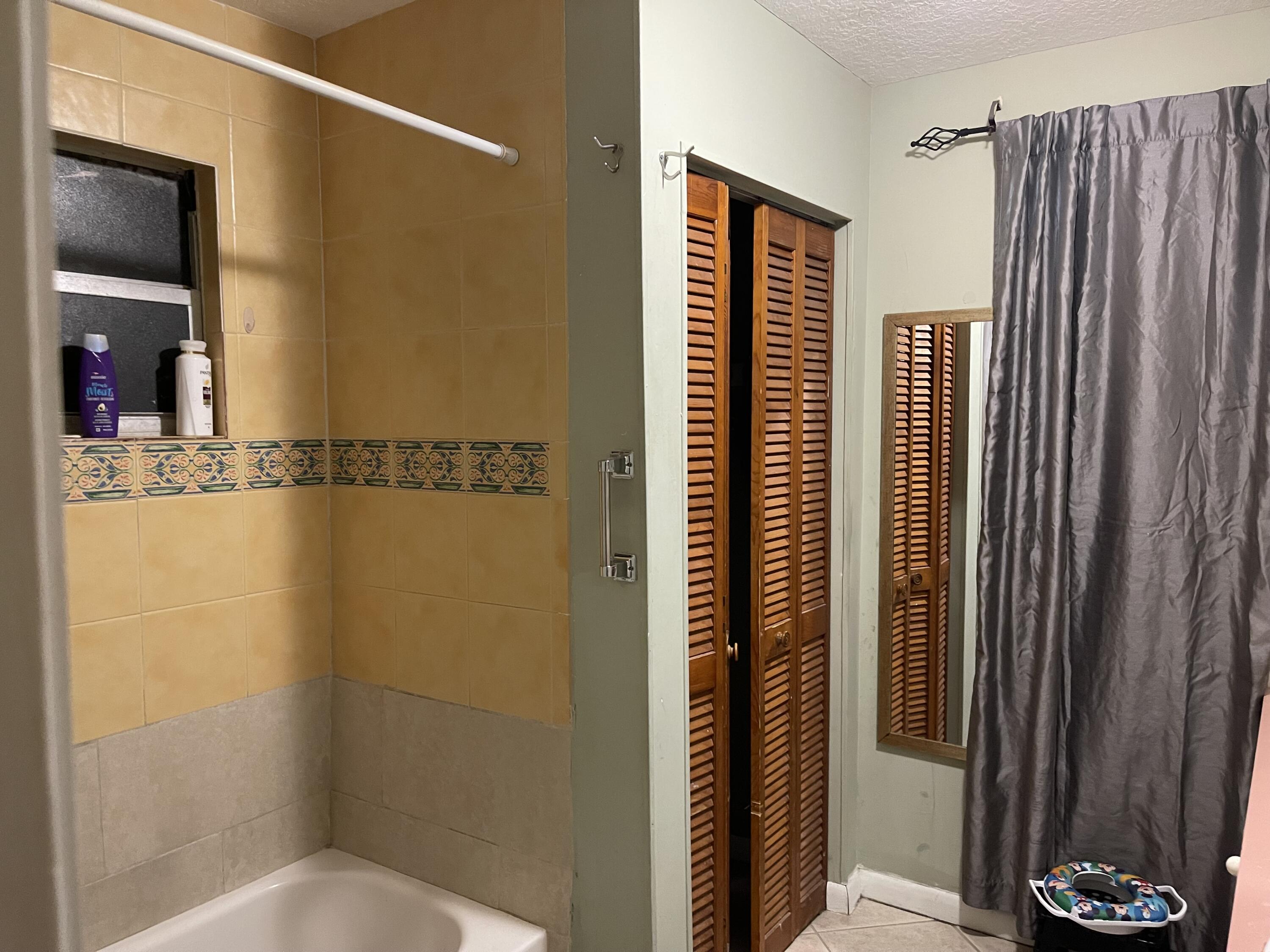 775 Chase Road West Palm Beach, FL 33415 - Photo 74 of 86 IMG-4949 (1)