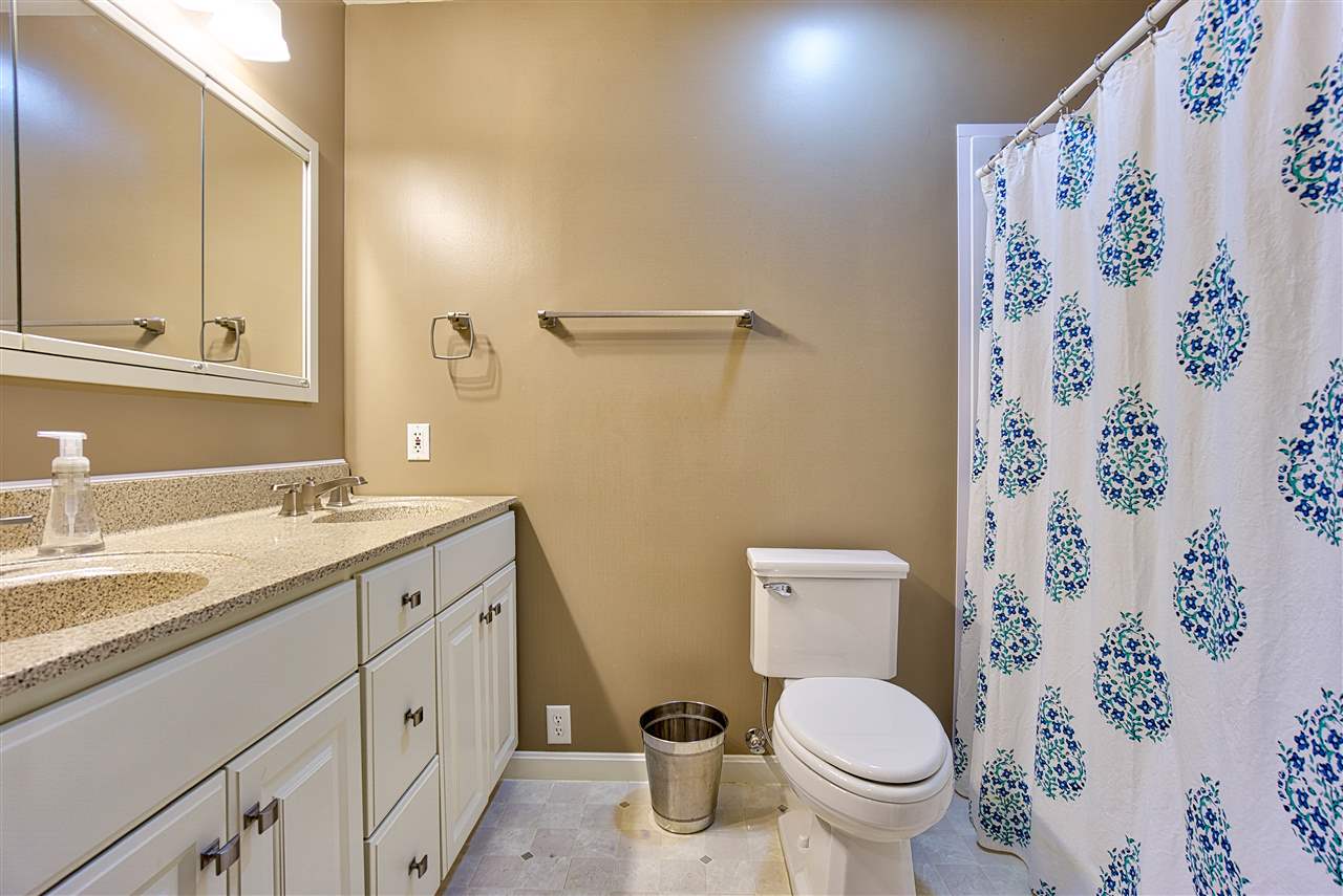 4015 Kleitz Road Evansville, IN 47720 - Photo 17 of 36 Gallery Image 17