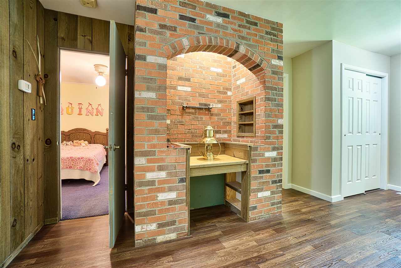 4015 Kleitz Road Evansville, IN 47720 - Photo 18 of 36 Gallery Image 18