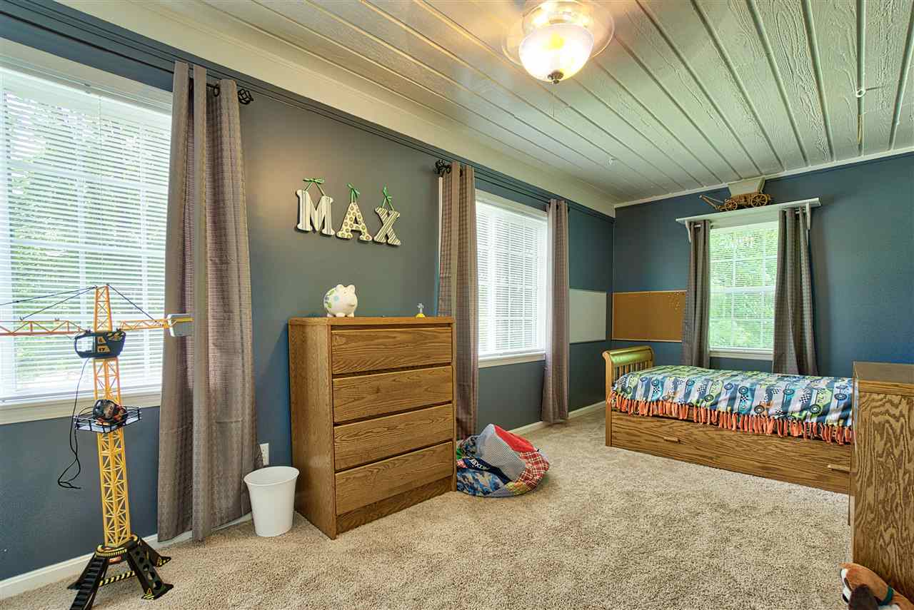 4015 Kleitz Road Evansville, IN 47720 - Photo 19 of 36 Gallery Image 19