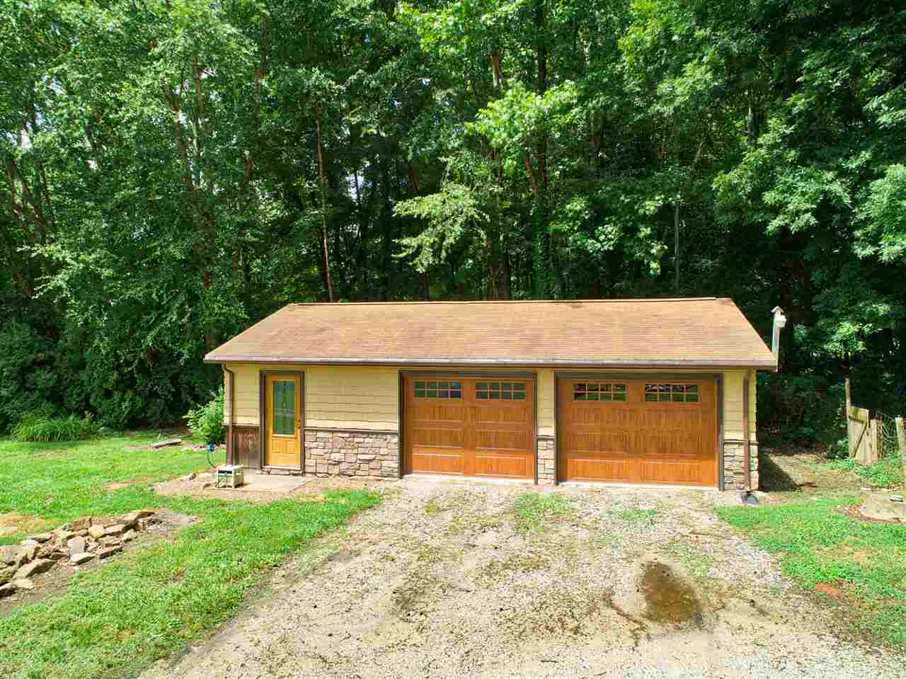 4015 Kleitz Road Evansville, IN 47720 - Photo 6 of 36 Gallery Image 6