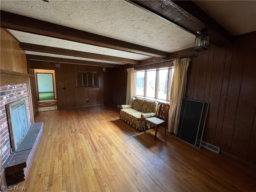 48231 North Ridge Road Amherst, OH 44001 - Photo 23 of 35