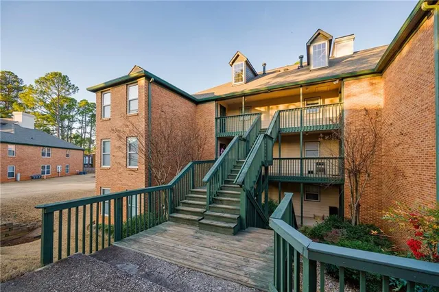 $229,000 | 224 Brittany Court, Duluth, GA 30096