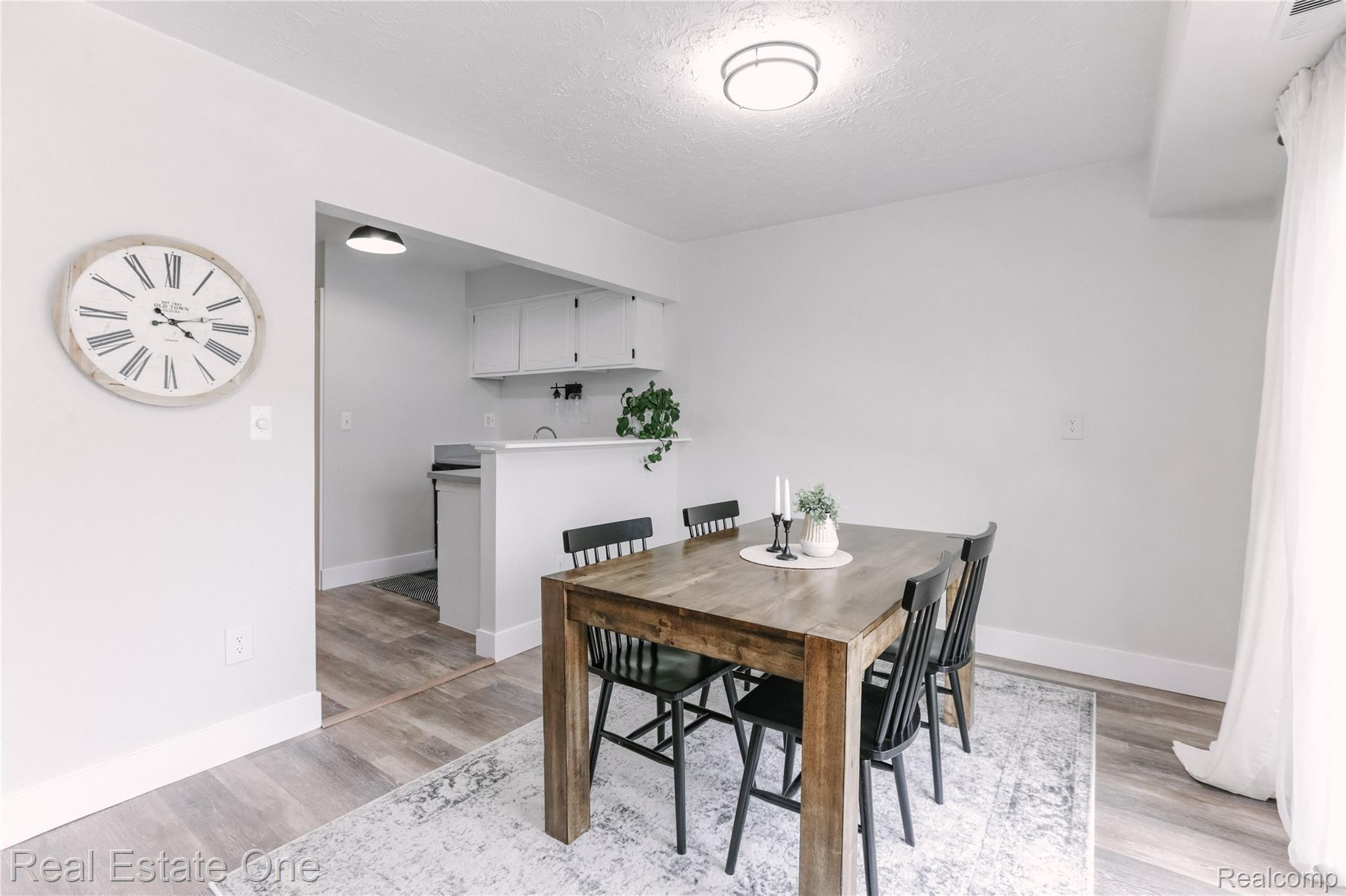 1665 Riverside Drive, Unit 12 Rochester, MI 48309 - Photo 10 of 26 2020.09