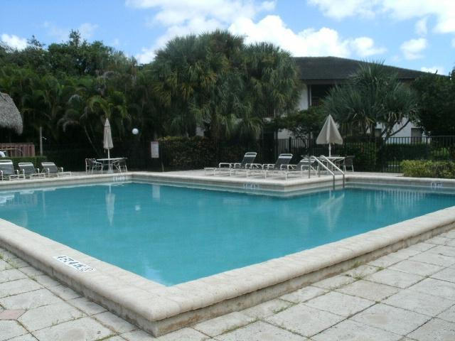 9352 Sable Ridge Circle, Unit D Boca Raton, FL 33428 - Photo 42 of 46 Pool