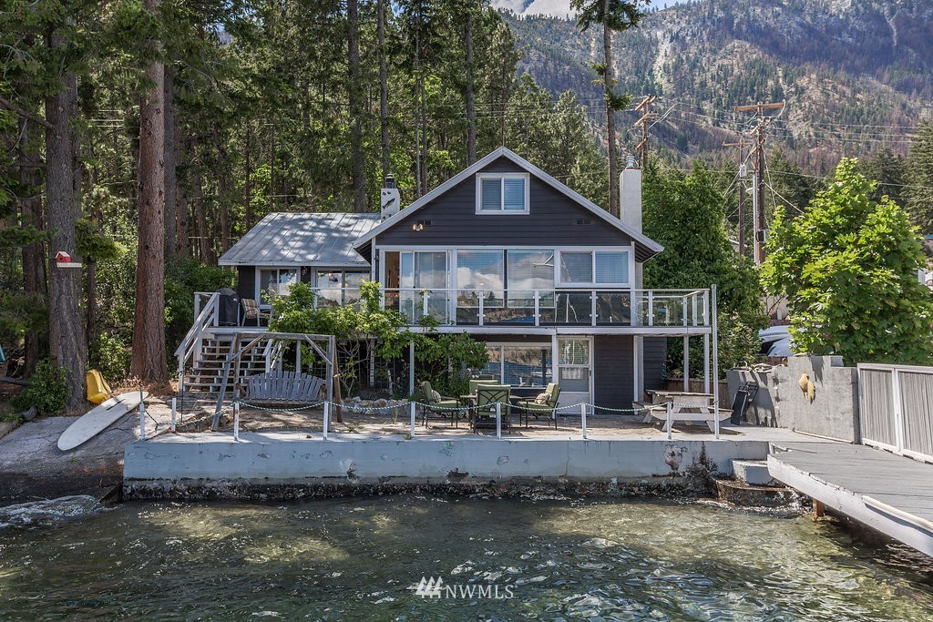 12148 South Lakeshore Road Chelan, WA 98816 - Photo 25 of 25 Gallery Image 25