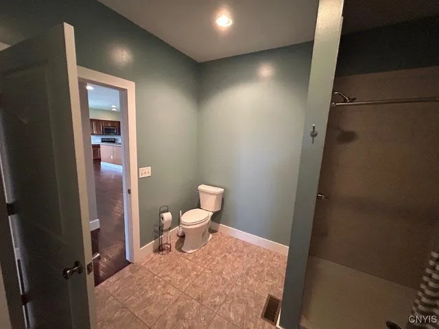 $2,100 | 4255 Bell Crest Drive, Unit LEFT, Cortlandville, NY 13045