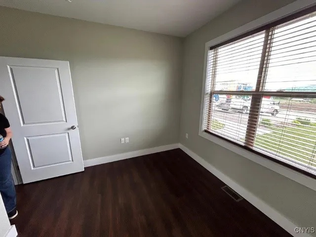 $2,100 | 4255 Bell Crest Drive, Unit LEFT, Cortlandville, NY 13045