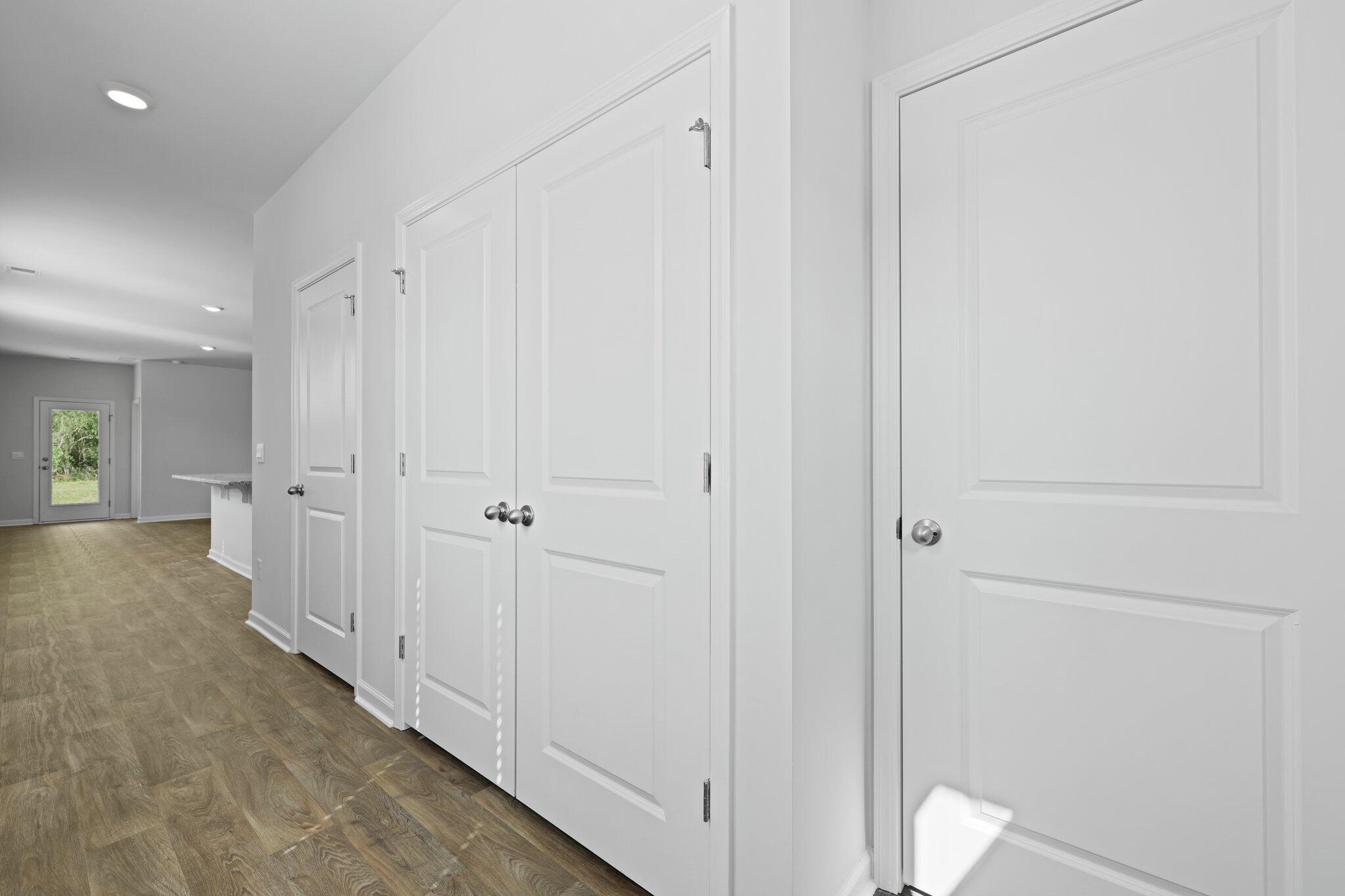 3947 Aberfeldy Lane Ravenel, SC 29470 - Photo 15 of 26 16-web-or-mls-550A0792