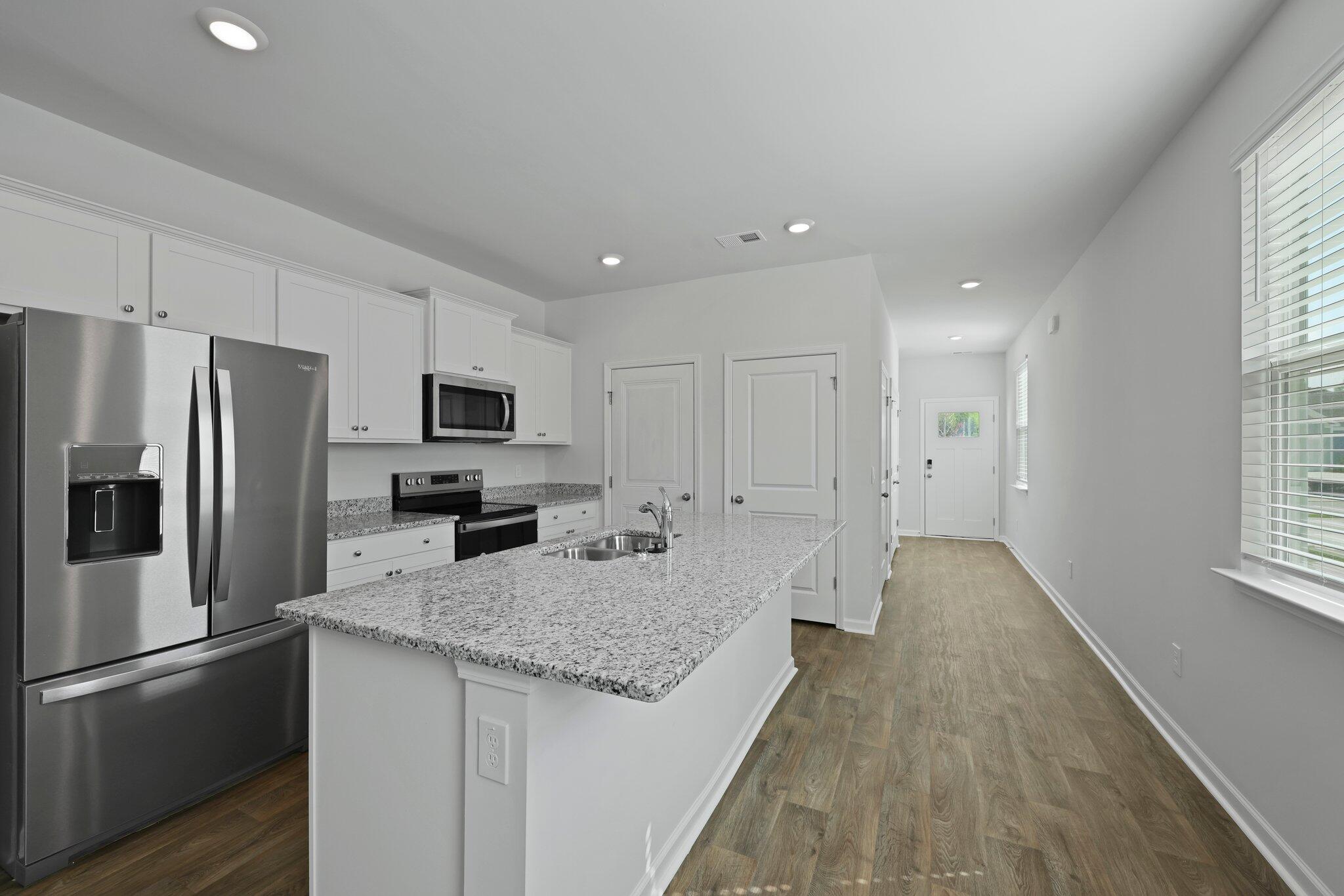 3947 Aberfeldy Lane Ravenel, SC 29470 - Photo 16 of 26 20-web-or-mls-550A0811