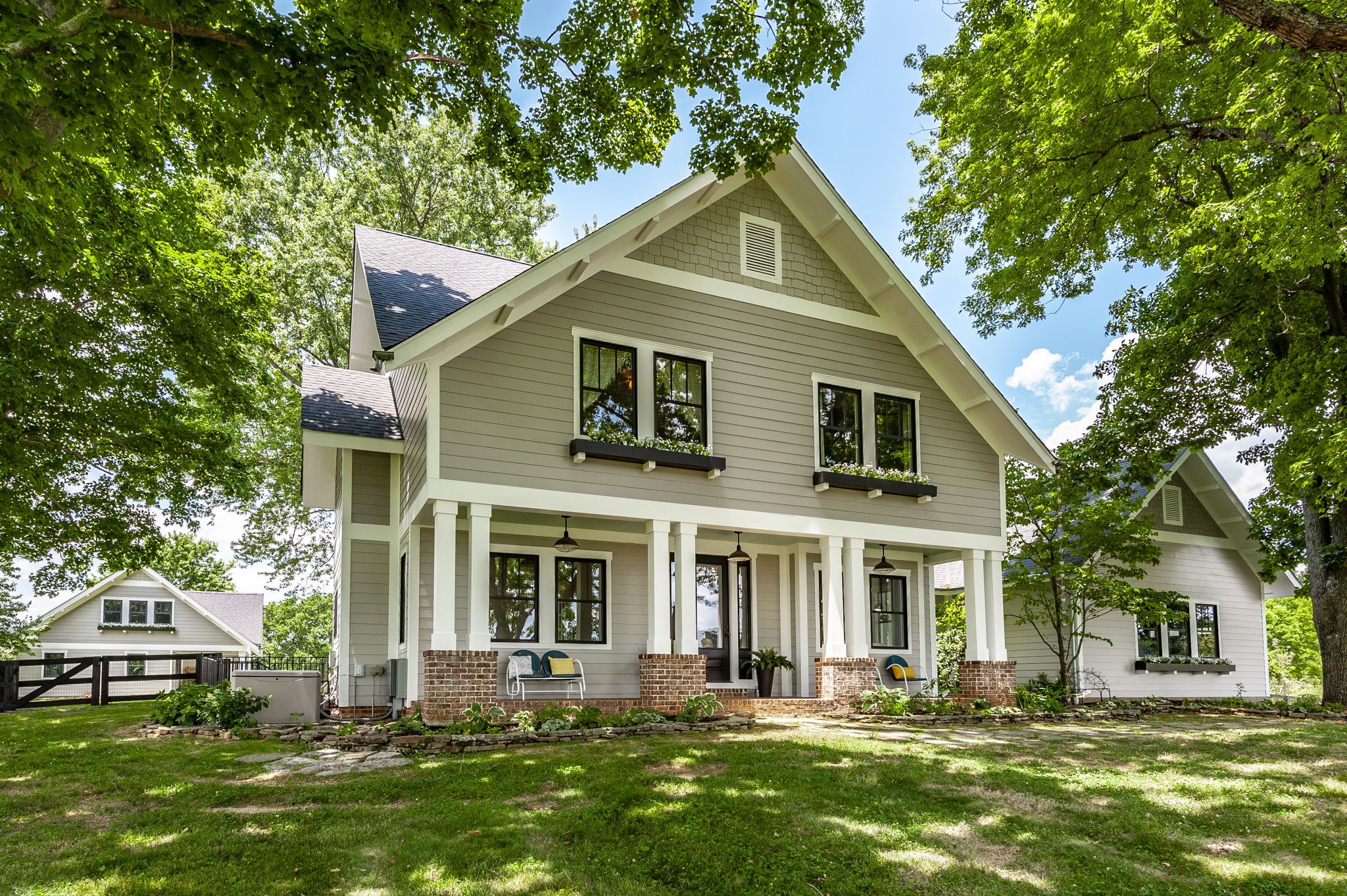 1050 Durham Lane Springfield, TN 37172 - Photo 1 of 70