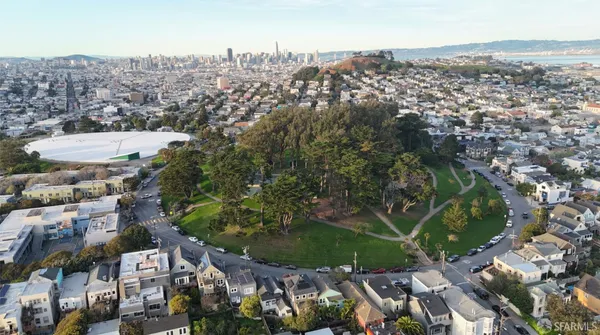 $1,398,000 | 100 Farnum Street, San Francisco, CA 94131