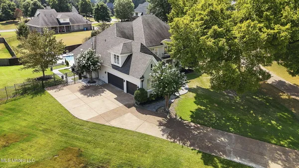$635,000 | 2147 Chancellor Cove, Nesbit, MS 38651