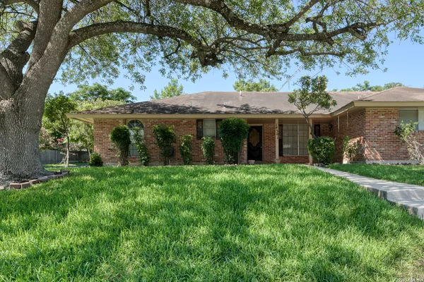$1,495 | 14301 Brook Hollow Boulevard, San Antonio, TX 78232
