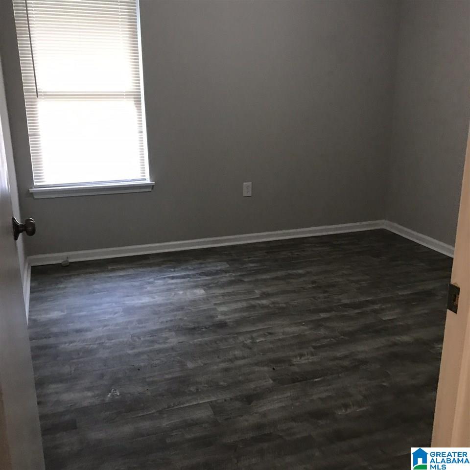 409 55th Street Fairfield, AL 35064 - Photo 6 of 11