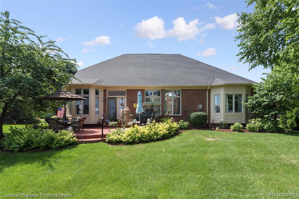 6607 Chatham Circle Rochester Hills, MI 48306 - Photo 23 of 28