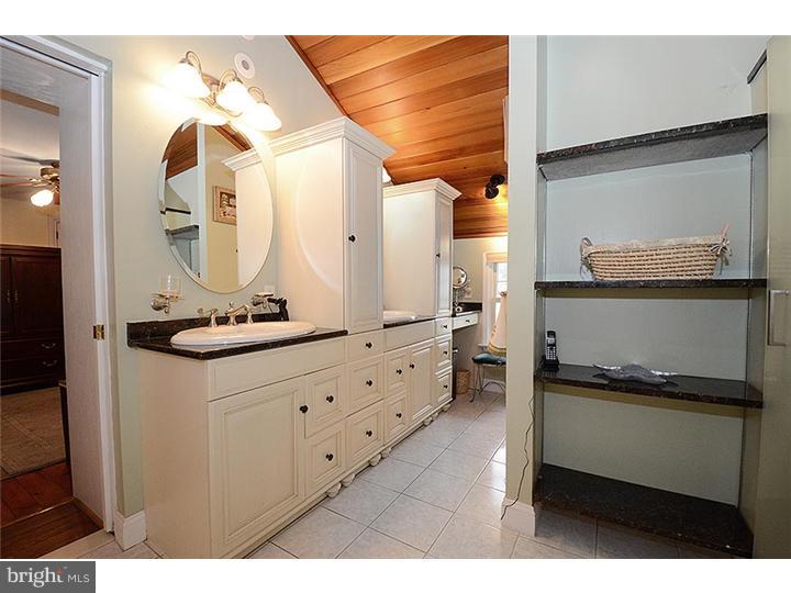 289 Centennial Road Warminster, PA 18974 - Photo 8 of 22 Master Bathroom