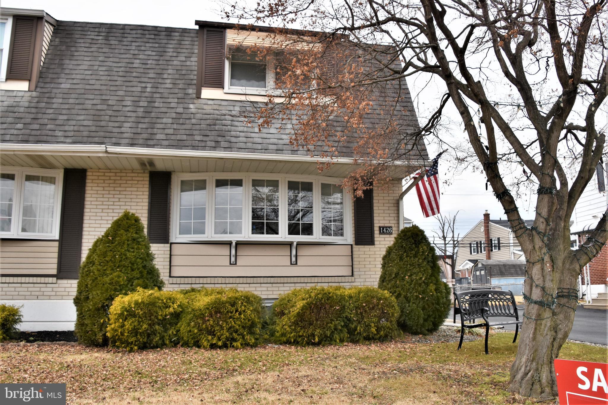 1426 Greenway Road Swarthmore, PA 19081 - Photo 4 of 65