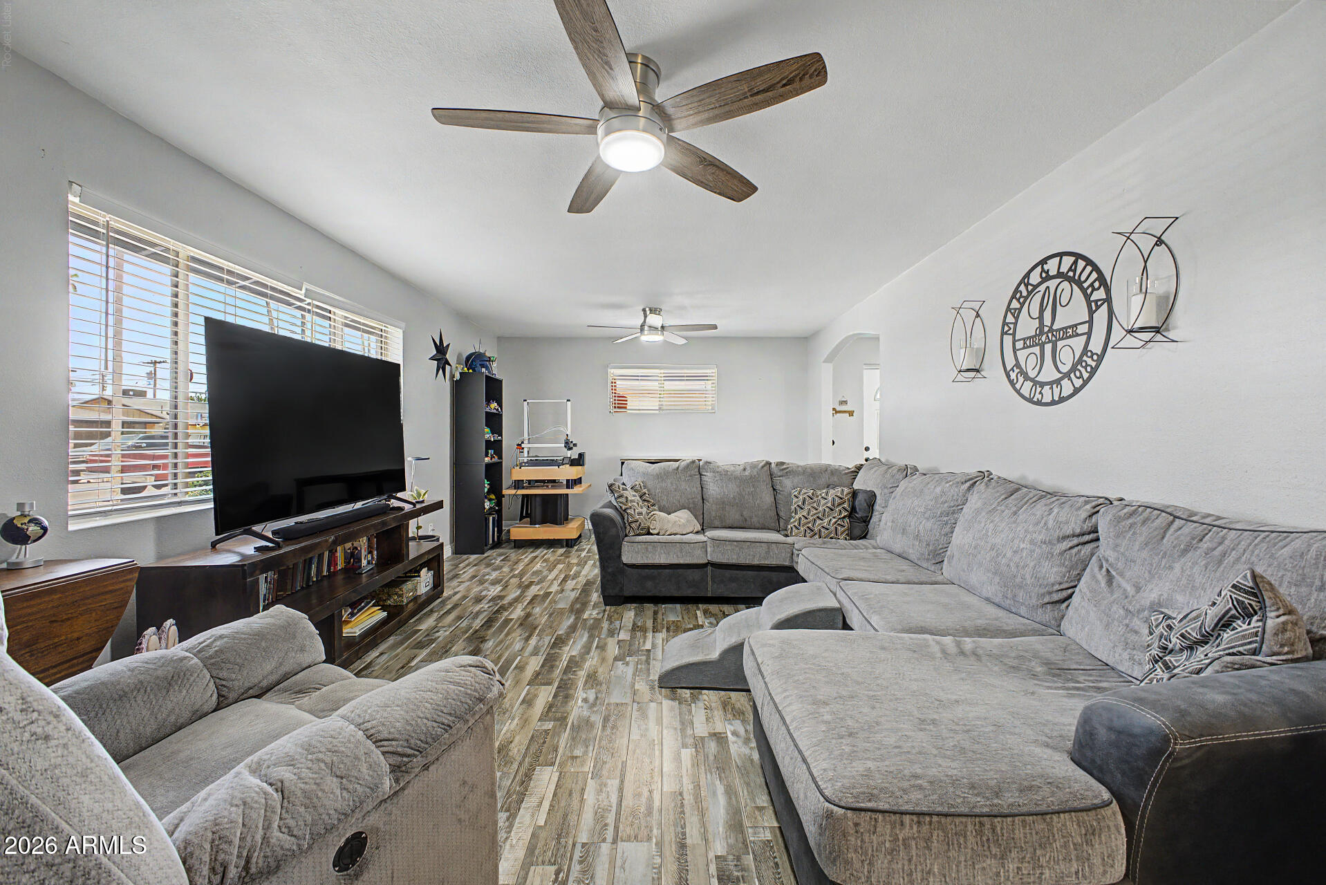 3038 West Charter Oak Road Phoenix, AZ 85029 - Photo 9 of 40 08-Charter Oak