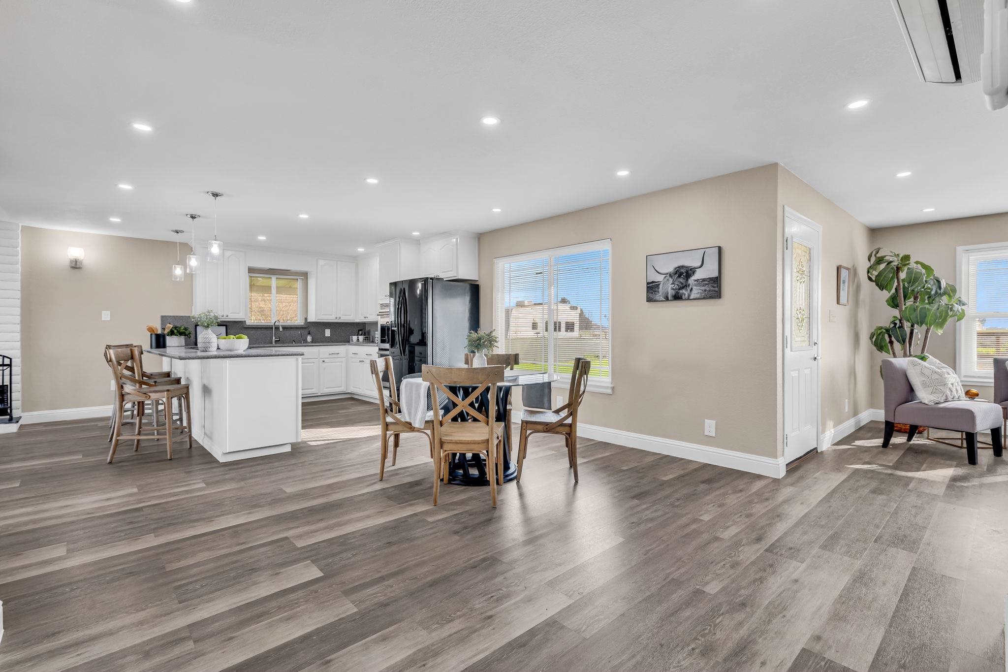 1660 Sunset Road Brentwood, CA 94513 - Photo 10 of 45 Dining space with dark wood-style floors, recessed lighting, and cooling unit