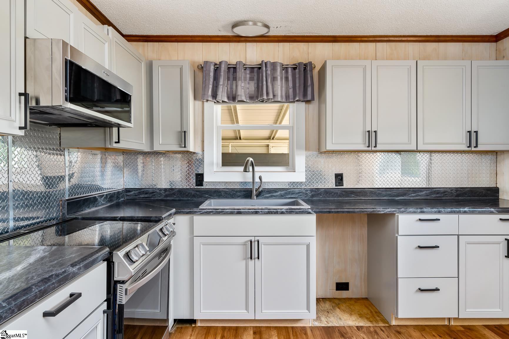 220 Old Asbury Road Anderson, SC 29625 - Photo 14 of 35 Gallery Image 14