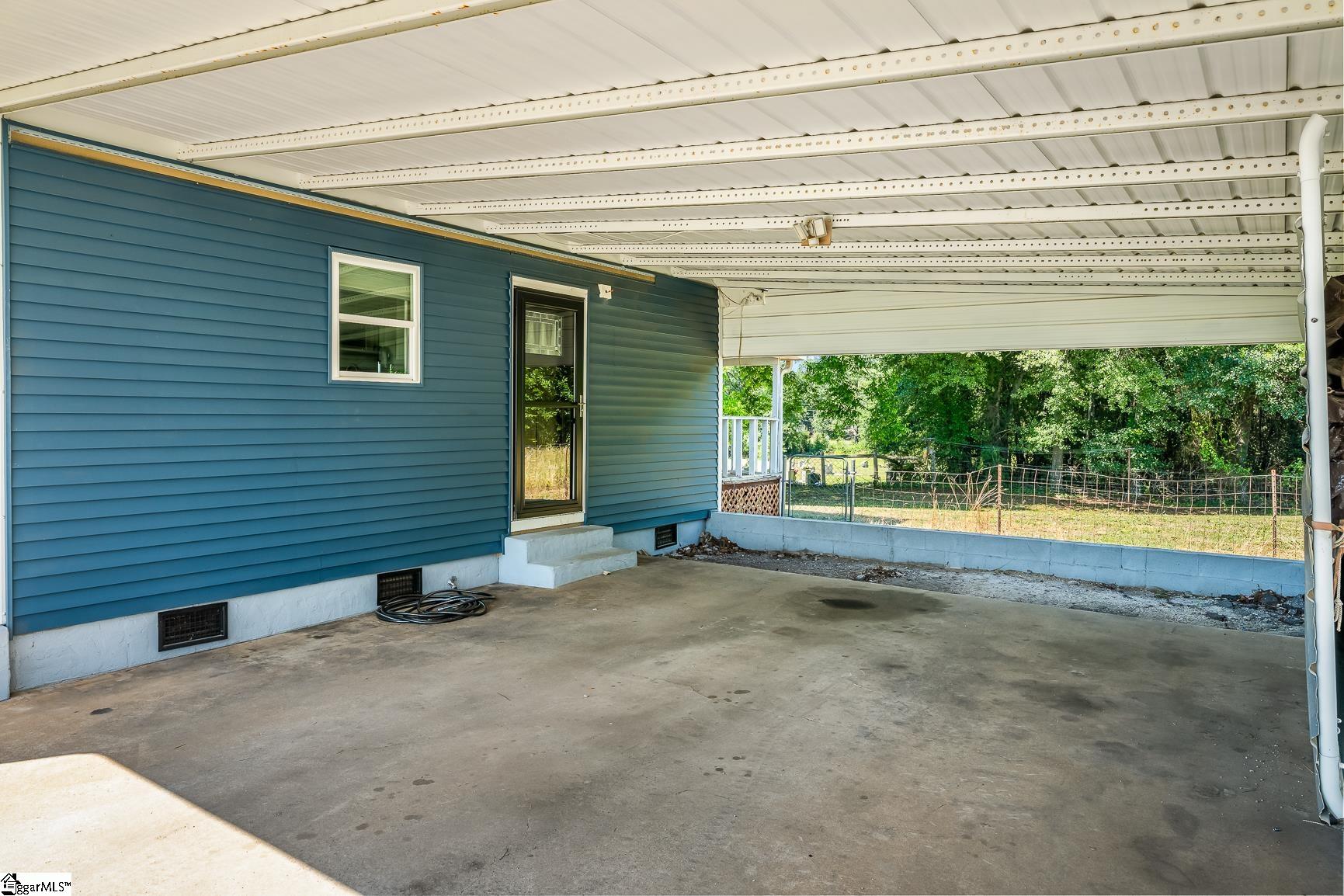 220 Old Asbury Road Anderson, SC 29625 - Photo 27 of 35 Gallery Image 27