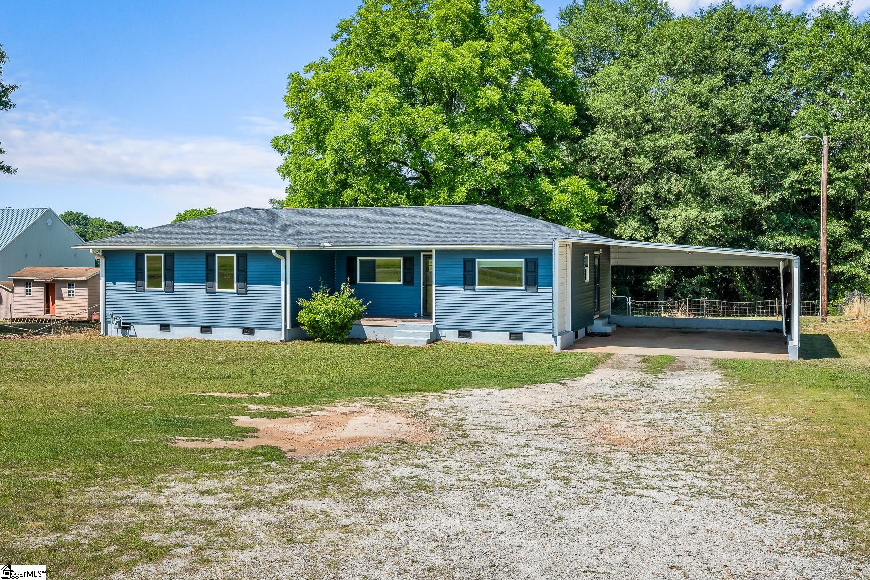 220 Old Asbury Road Anderson, SC 29625 - Photo 3 of 35 Gallery Image 3