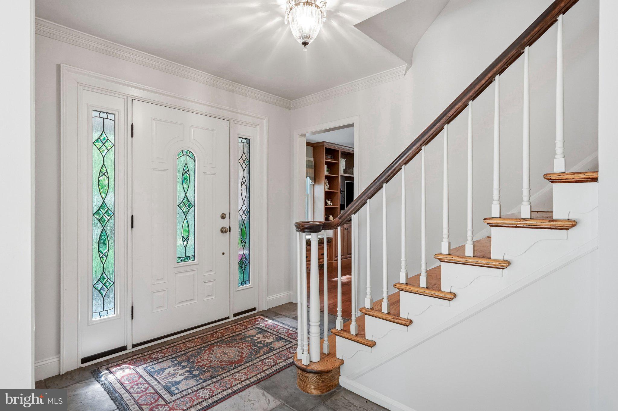 630 Leopard Road Berwyn, PA 19312 - Photo 4 of 91 Inviting entryway with elegant details.