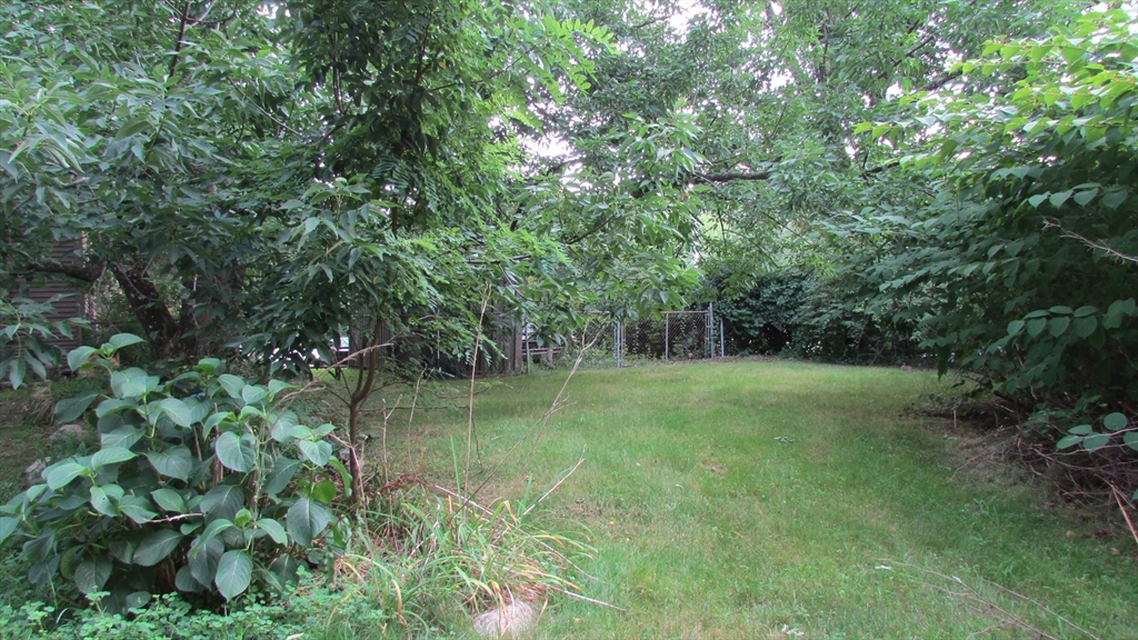 308 Salem Road Billerica, MA 01821 - Photo 12 of 32 Gallery Image 12