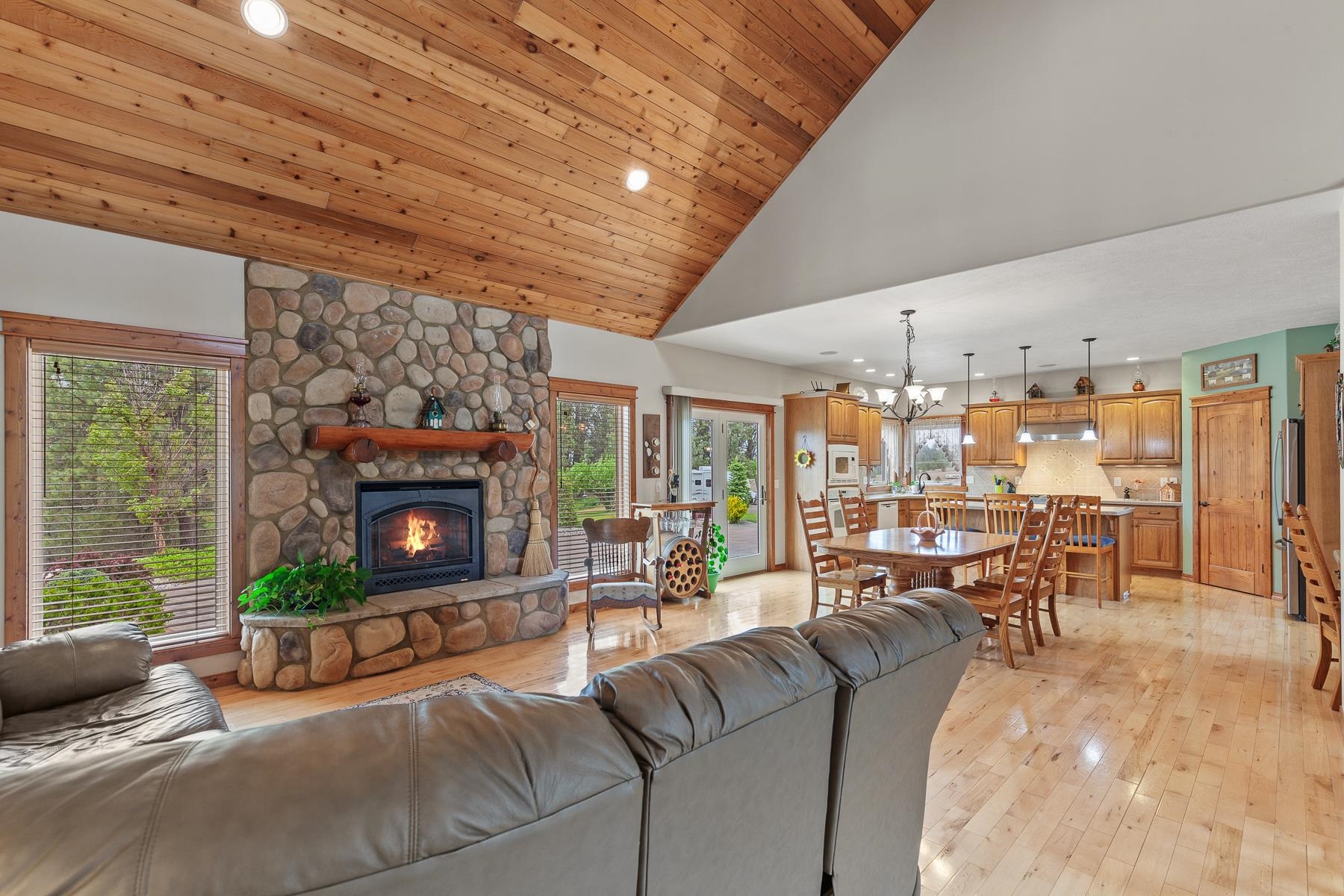 17509 North Hardesty Road Colbert, WA 99005 - Photo 3 of 50