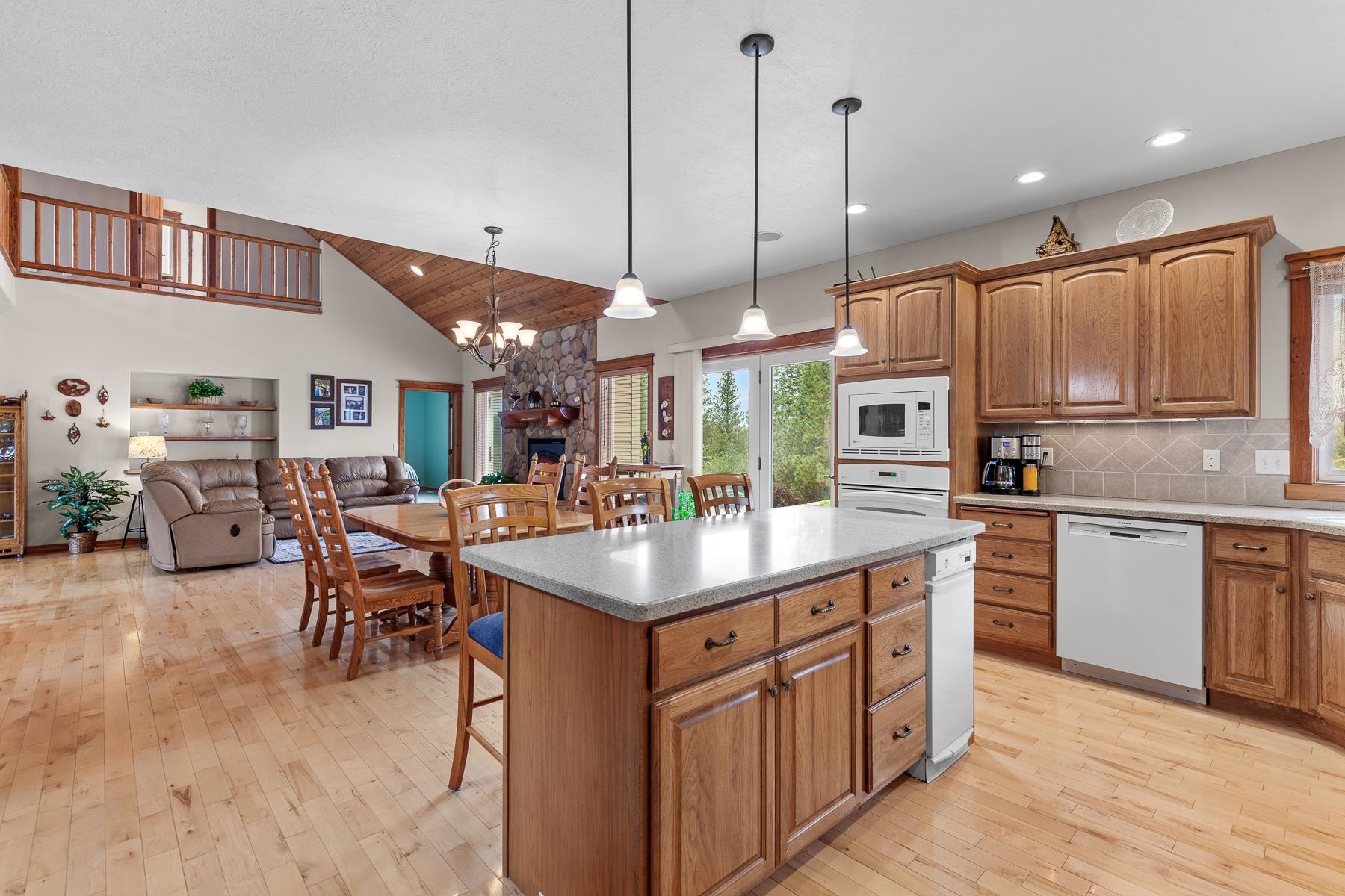 17509 North Hardesty Road Colbert, WA 99005 - Photo 9 of 50