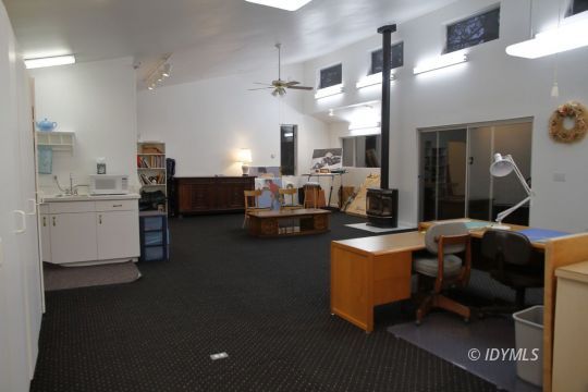 25270 Cougar Road Idyllwild, CA 92549 - Photo 27 of 35 Large Art Studio
