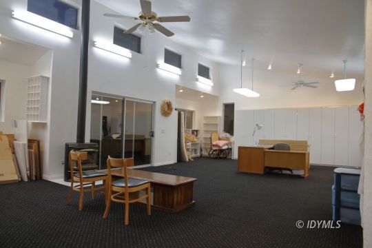 25270 Cougar Road Idyllwild, CA 92549 - Photo 28 of 35 Large detached art studio