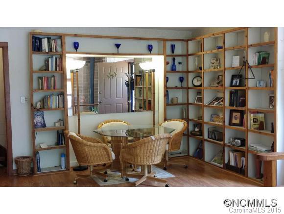 8160 Grapevine Road Marshall, NC 28753 - Photo 12 of 24 Gallery Image 12