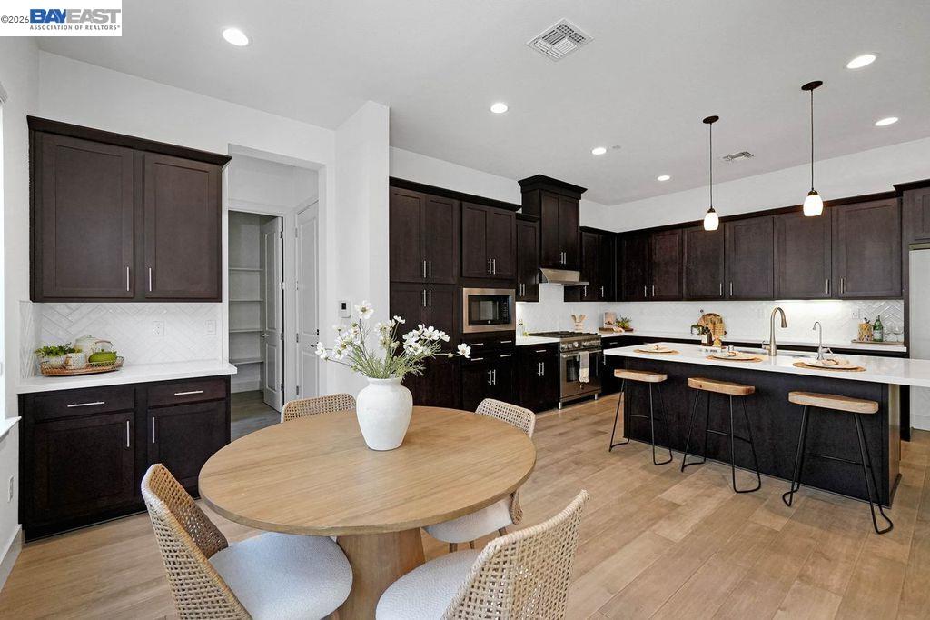39481 Squirrel Road Newark, CA 94560 - Photo 21 of 64 Gallery Image 21