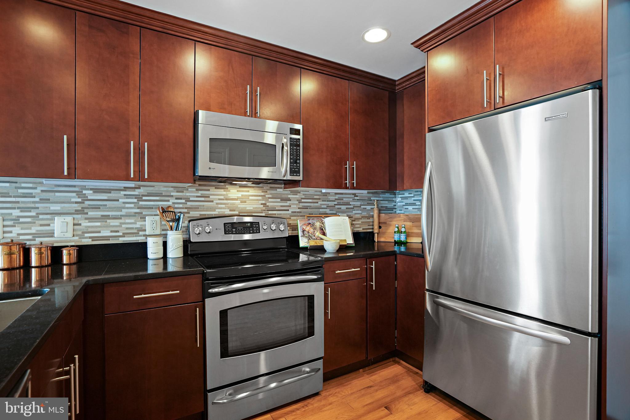 1407 W Street Northwest, Unit 201 Washington, DC 20009 - Photo 6 of 17 Kitchen